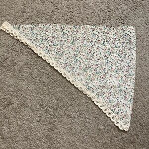 Amazon Floral Lace Trim Hair Scarf